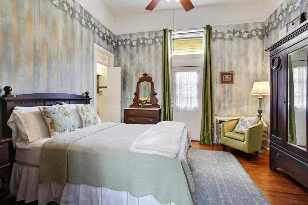 Auld Sweet Olive Bed And Breakfast ニューオーリンズ エクステリア 写真